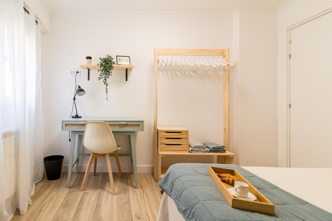 Apartamento Recien Reformado Plaza Del Ayuntamiento Santander Exterior foto